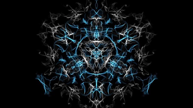 有个漂亮女朋友是种怎样的体验？